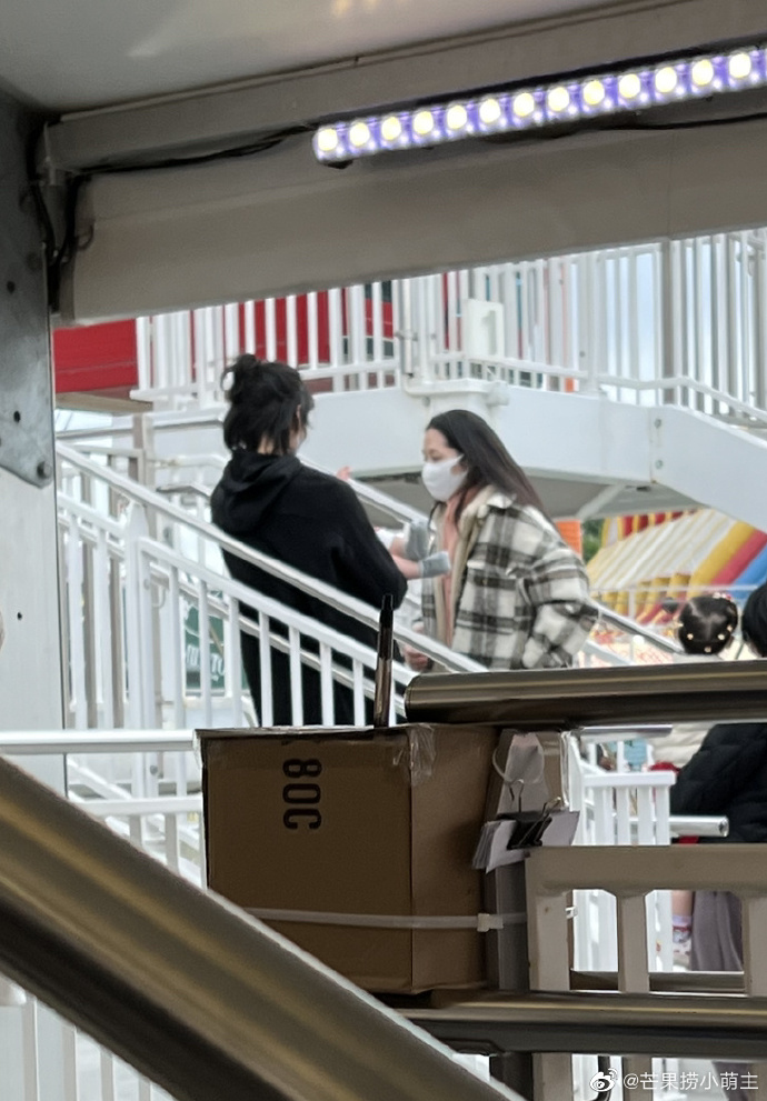 地区四川妇女的bbw-打破传统,展现自我之美