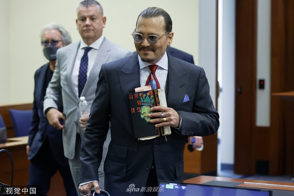 首席财务官离职,adobe将优先通过免费增值模式扩张用户,暂不追求短期营收增长