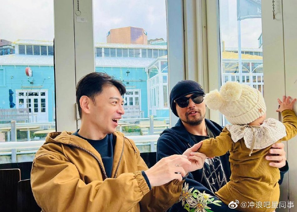 “背叛”“激怒”“恶性循环”——加拿大各界反对美国加征关税