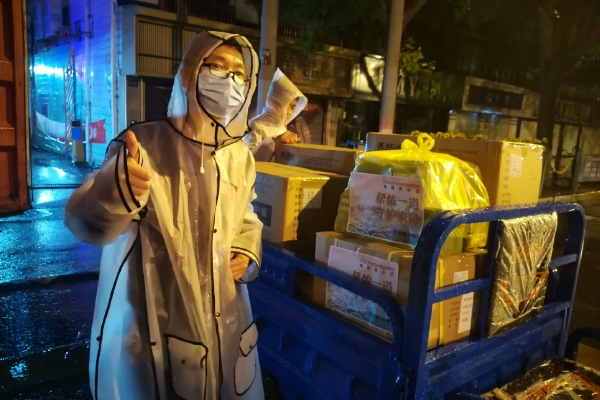 伊拉克与阿联酋加紧建设替代输油管道,霍尔木兹海峡原油出口近乎中断