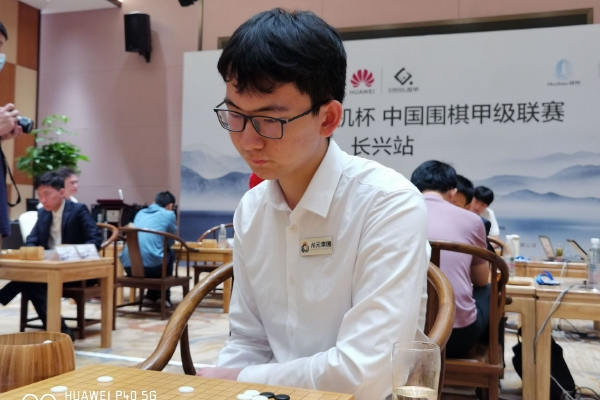 男生和女生拆拆很痛的轮滑鞋-拆开它,揭app下载android版v5_
