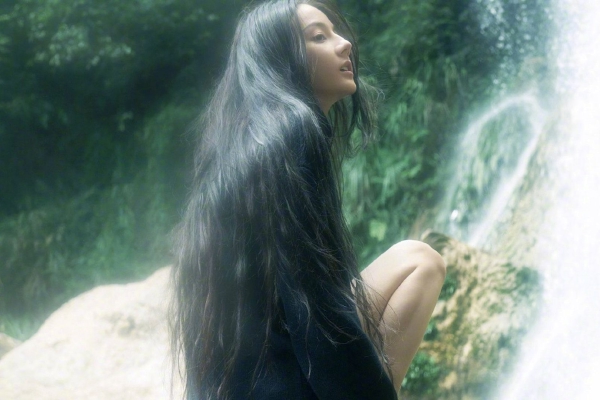 华塑控股致歉:工作人员上传失误出现修订痕迹,不存在刻意隐瞒或误导市场行为