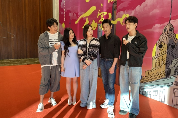 午盘:美股继续下滑 纳指重挫600点