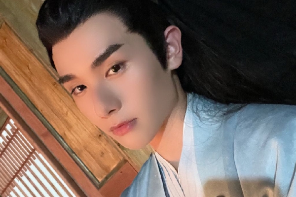 回避比特币的投资者，如今被迫持有波动率高出比特币三倍的spacex股票