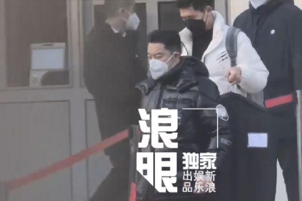 现货黄金抹去今年涨幅 非农就业数据提振美联储加息预期