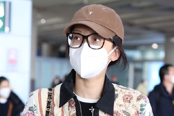 特朗普称美伊协议定于周日签署 届时霍尔木兹海峡将立即重开