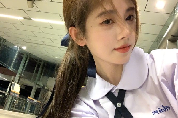 徐若晗朋友圈
