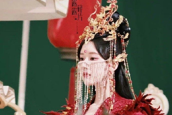 伊拉克和阿联酋竞相建设替代输油管道，应对霍尔木兹海峡出口受阻