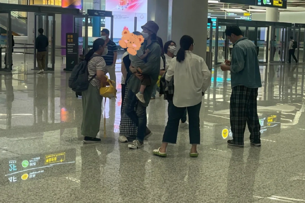 美国蛋荒愈演愈烈 价格狂飙难挡超市货架空空如也