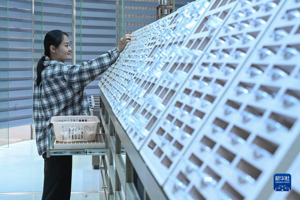 美国法院初步批准visa与万事达380亿美元刷卡费和解协议