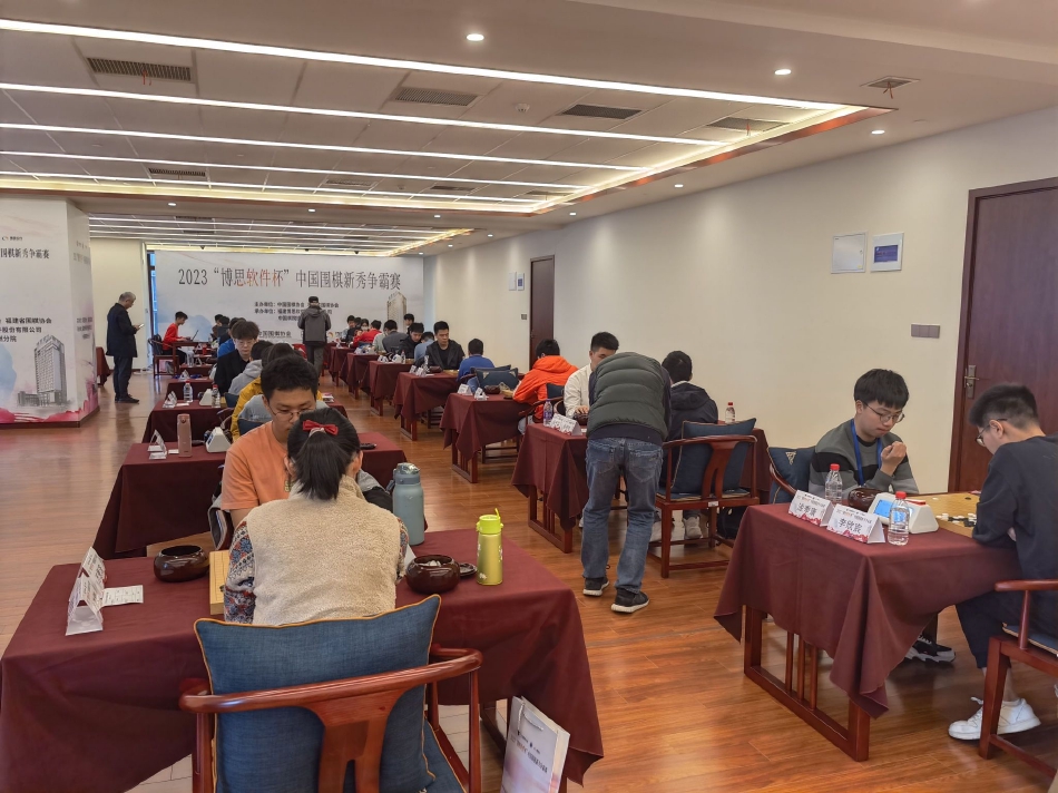积极拥抱agi!openai向各类用户推出深度研究ai代理