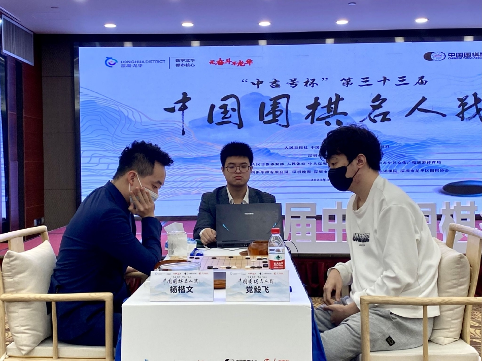 美官员称解决美伊冲突方能降低美油价 联邦与加州政府矛盾加剧